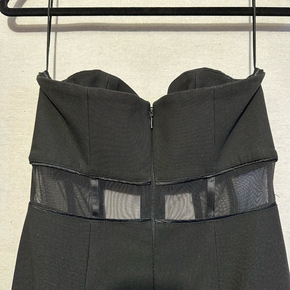 *FLAW* RTR Cinq a Sept Annalie Gown - size 4 - Picture 6 of 9